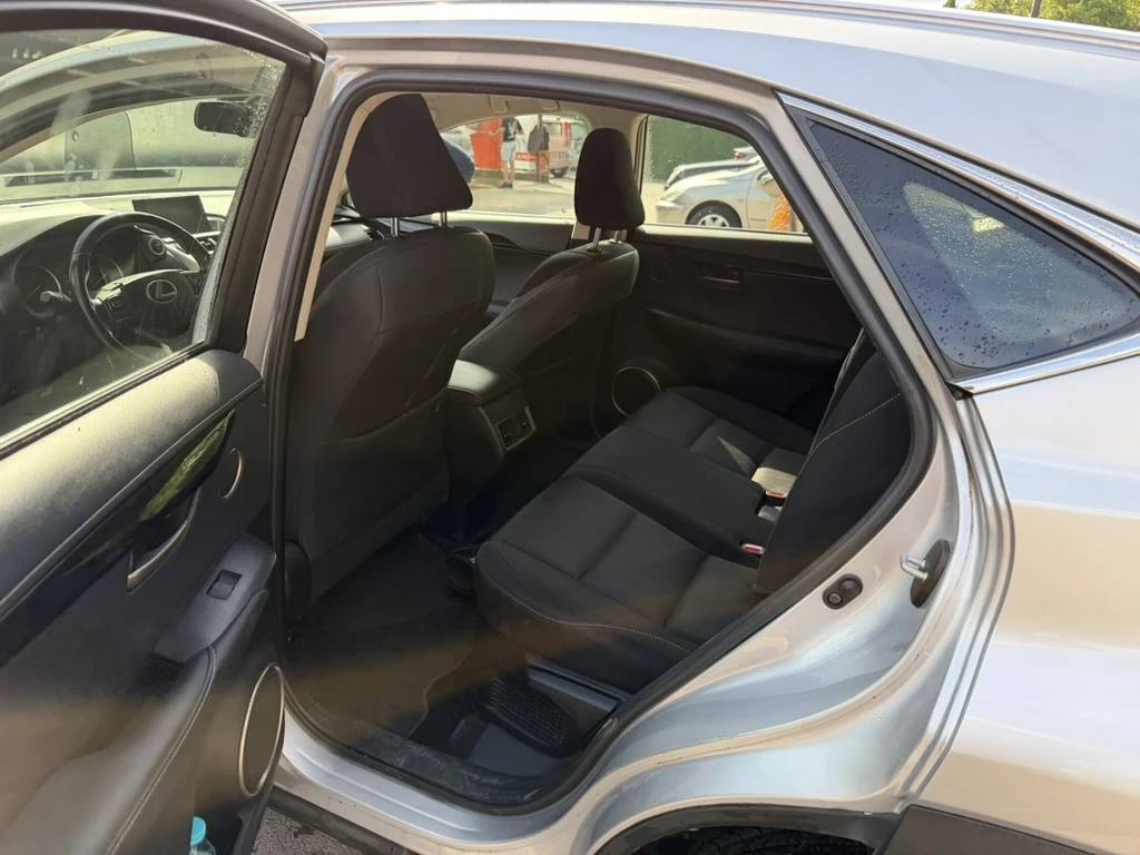 Lexus NX 300h, снимка 8 - Автомобили и джипове - 54809163