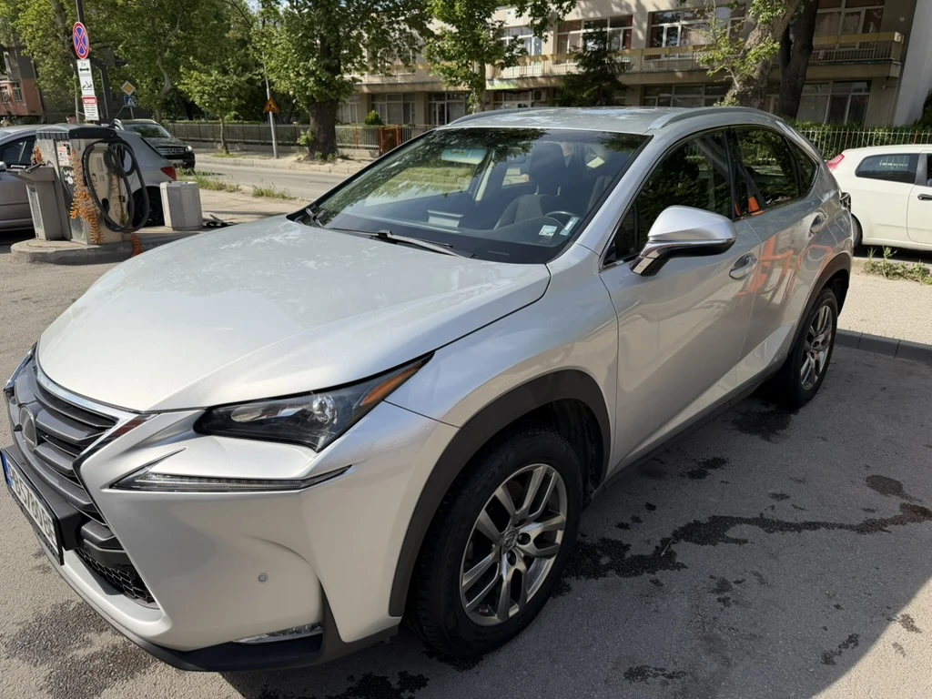 Lexus NX 300h