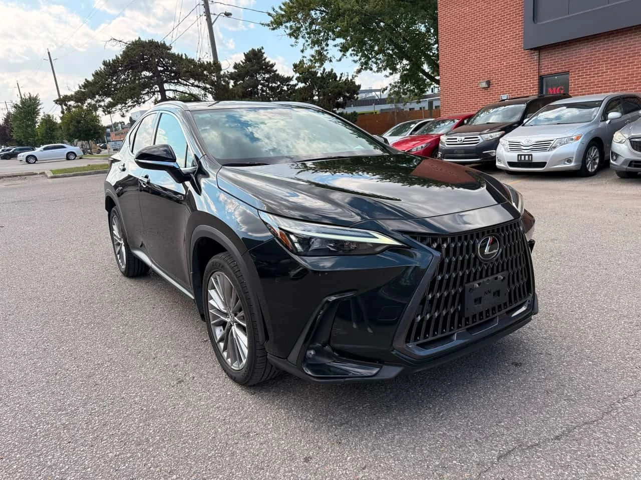 Lexus NX 350h CARFAX, снимка 14 - Автомобили и джипове - 55787262
