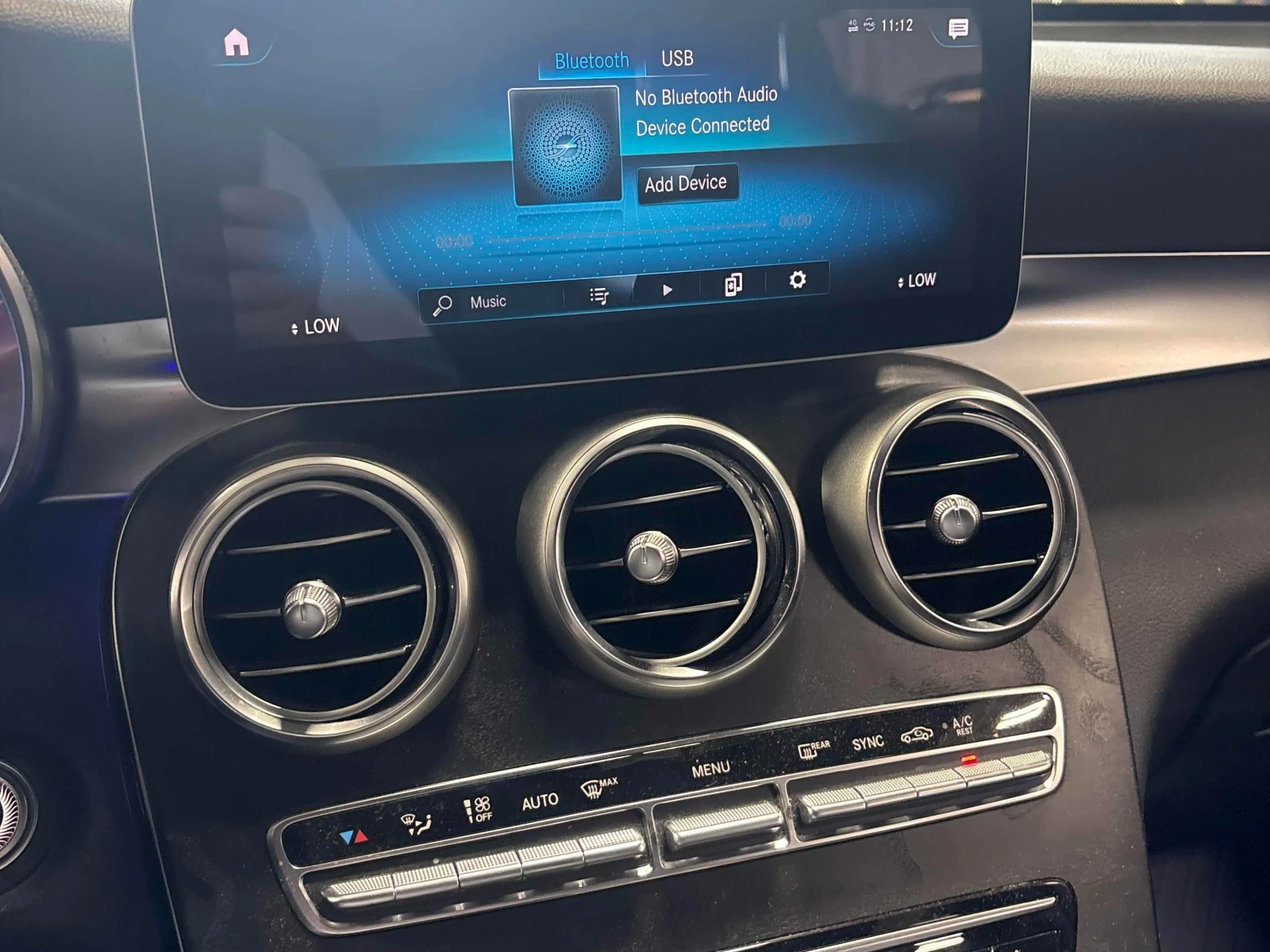 Mercedes-Benz GLC 300 / 360 / Distronic / Carfax / Автокредит, снимка 9 - Автомобили и джипове - 55967296