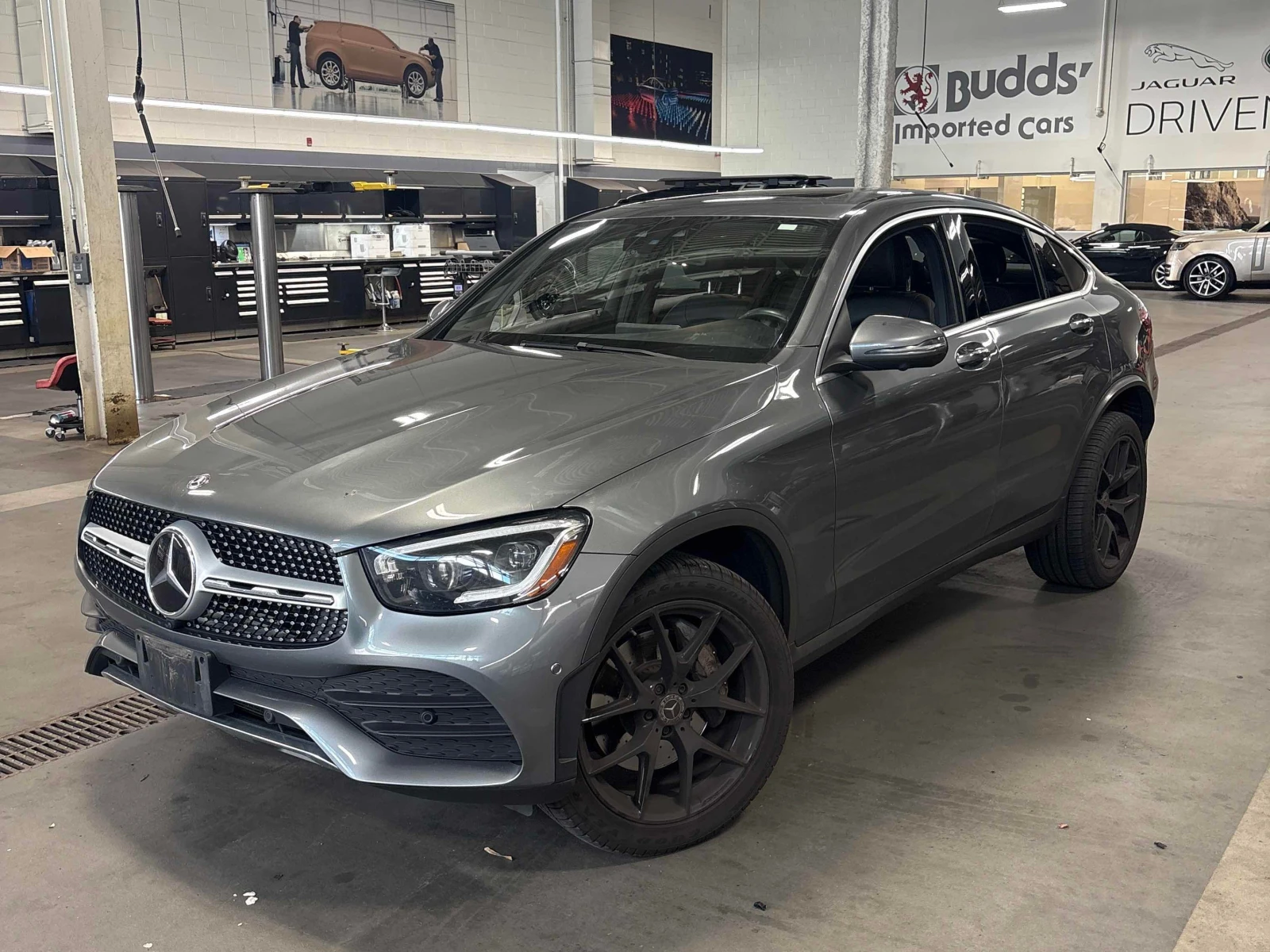 Mercedes-Benz GLC 300 / 360 / Distronic / Carfax / Автокредит