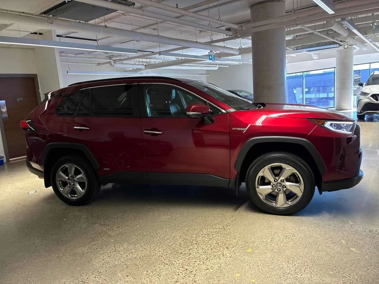 Toyota Rav4 Hybrid Limited | CARFAX | ����� �� ����������� | Mobile.bg � ����������� 4