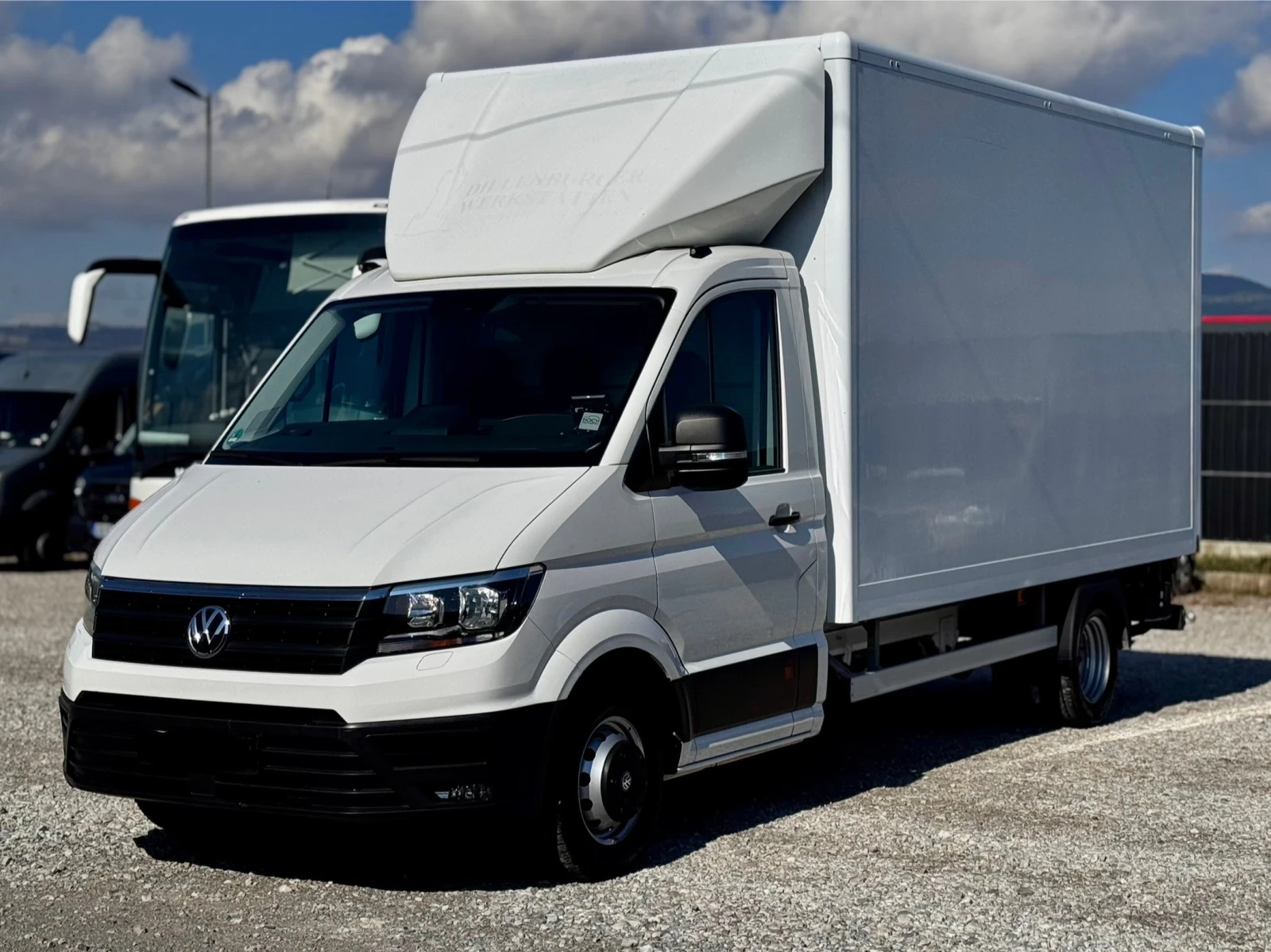 VW Crafter Пълна история | Падащ борд | Обслужен - изображение 2