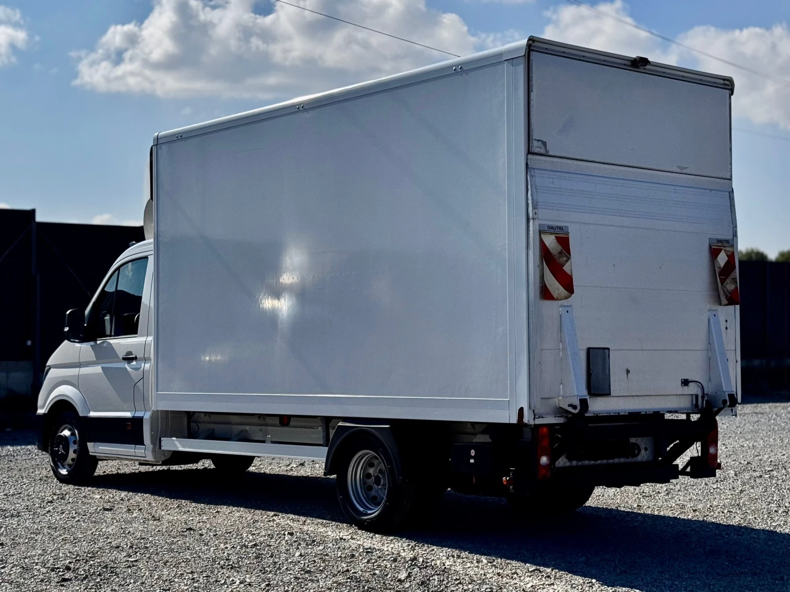 VW Crafter Пълна история | Падащ борд | Обслужен - изображение 4