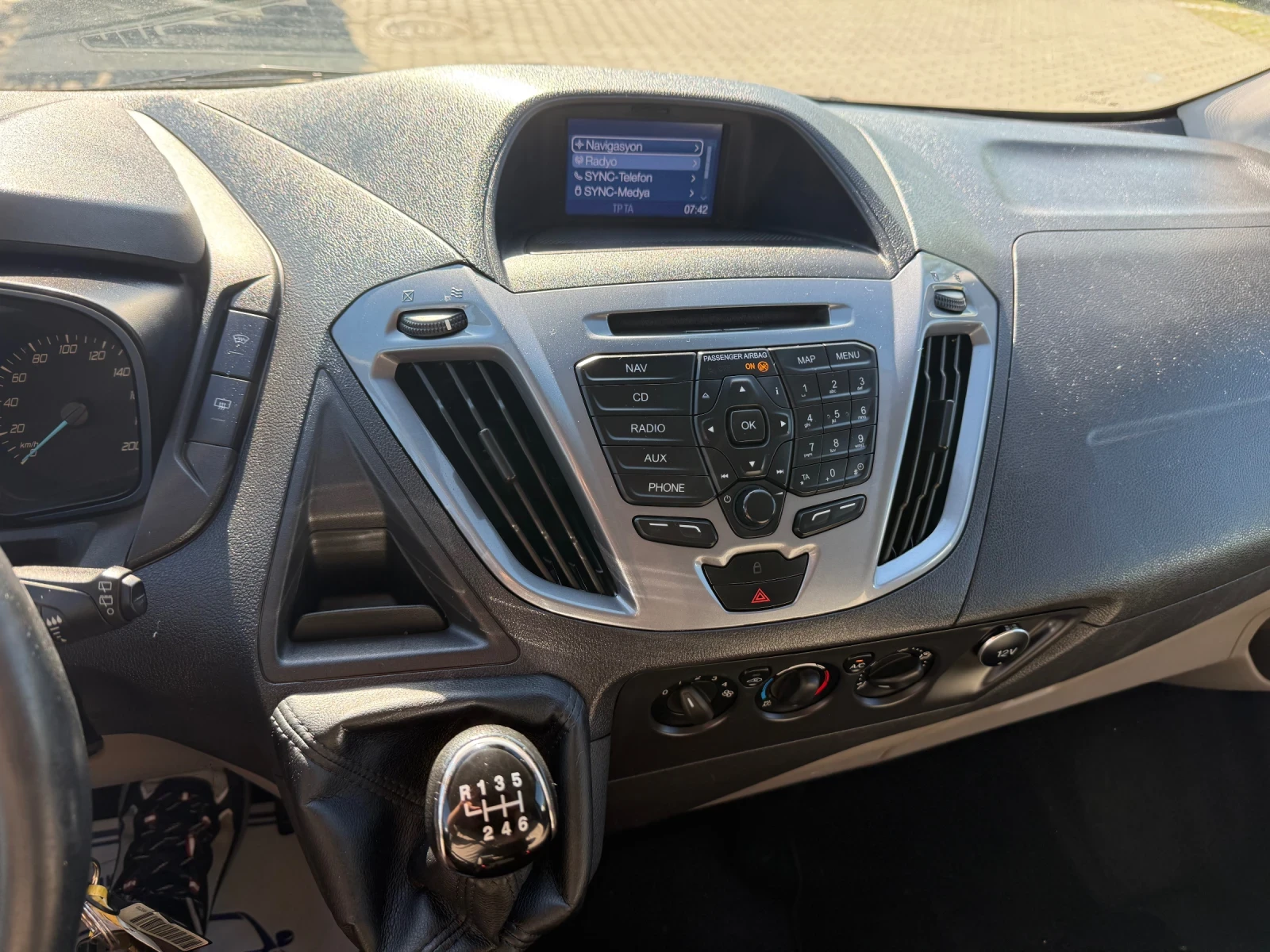Ford Transit Custom 2.2 | Mobile.bg � ����������� 14