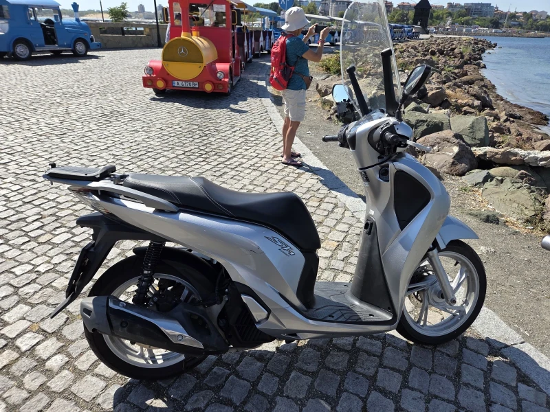 Honda Sh 125 Full LED, снимка 3 - Мотоциклети и мототехника - 52252108