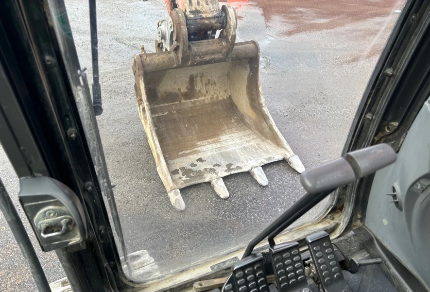 Багер Hitachi 350LC, снимка 15 - Индустриална техника - 54915215