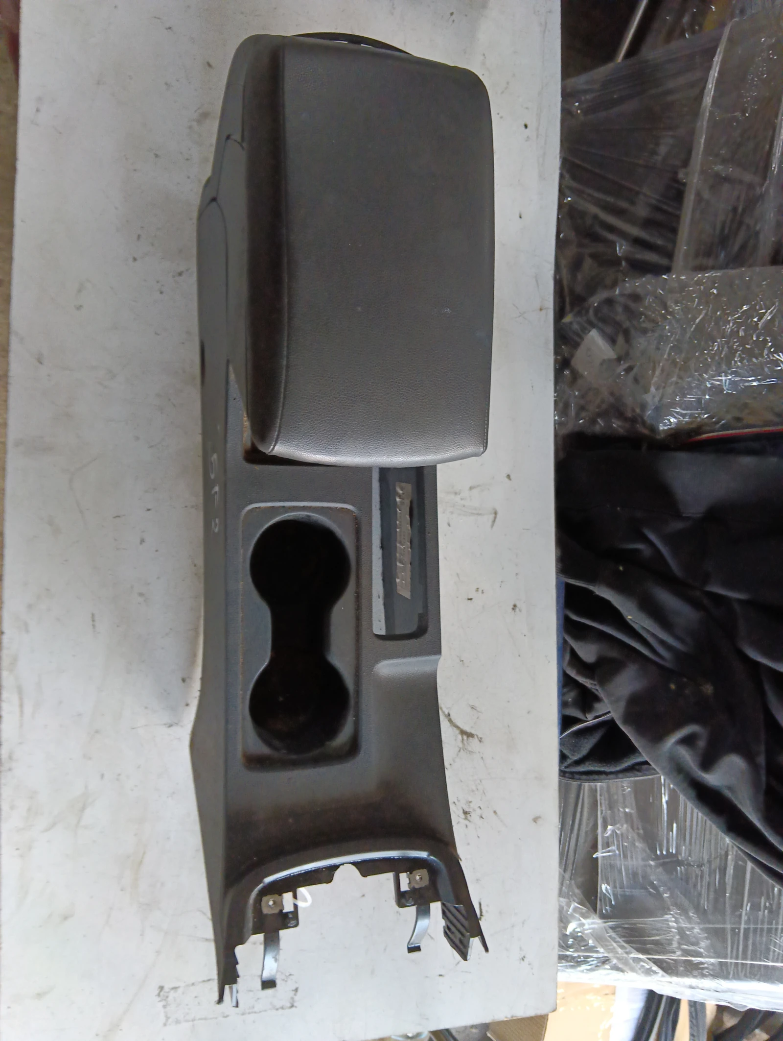 подлакътник Seat Leon