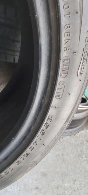 Гуми Зимни 255/40R19, снимка 7