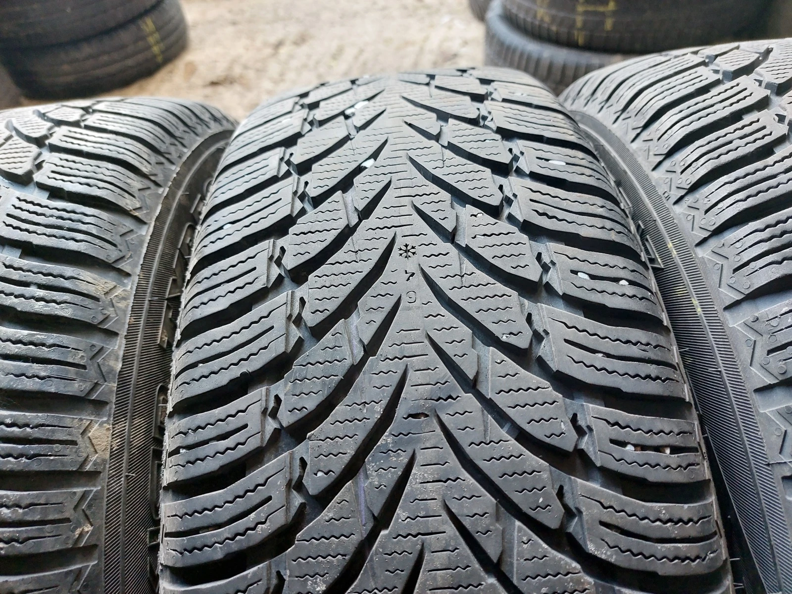 ���� 215/65R17 | Mobile.bg � ����������� 5