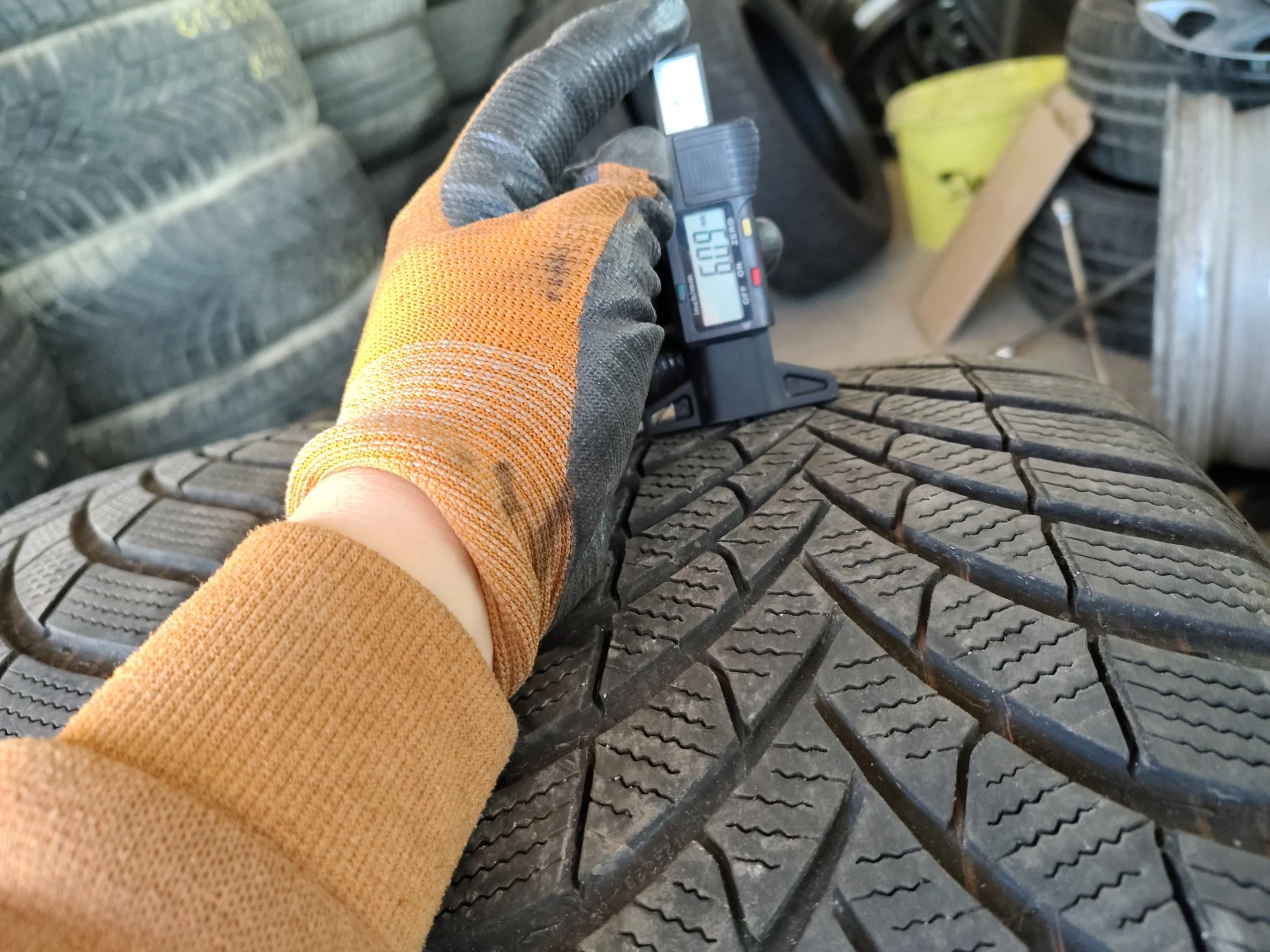  215/55R17 | Mobile.bg   3