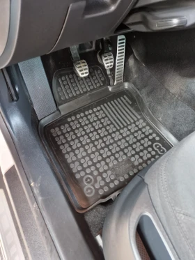 Skoda Octavia 2.0, снимка 9