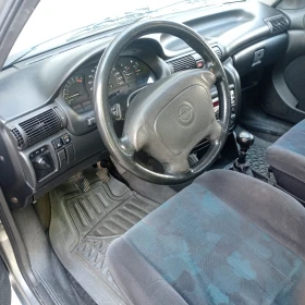 Opel Astra 1, 4, снимка 5