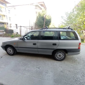 Opel Astra 1, 4, снимка 1