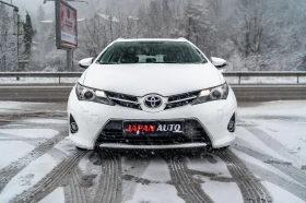 Toyota Auris 2.0 D-4D 124к.с ТОП! ПРОДАВА СЕ С ГАРАНЦИЯ, снимка 2