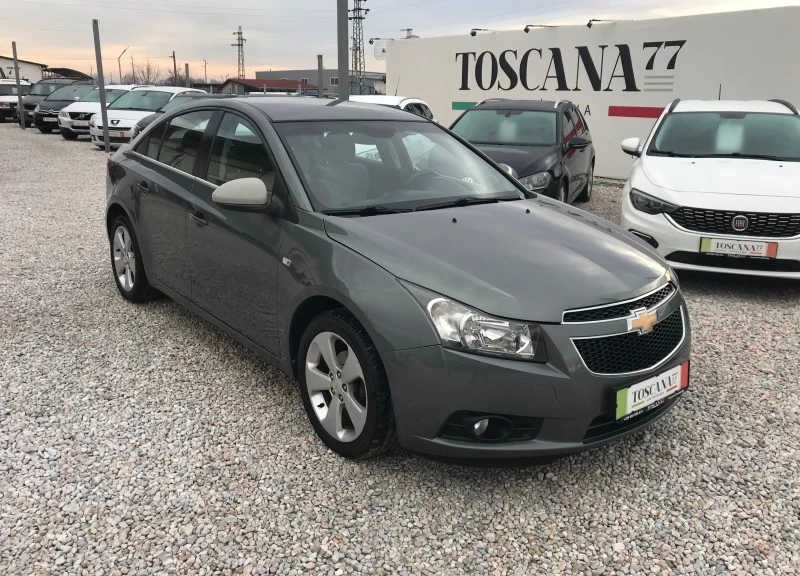 Chevrolet Cruze 1.8i* 141к.c.* Euro 5 Лизинг, снимка 1 - Автомобили и джипове - 43681853