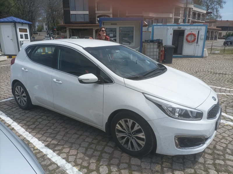 Kia Ceed, снимка 3 - Автомобили и джипове - 48546529