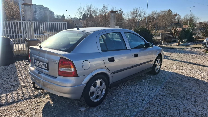 Opel Astra 1.6i , снимка 4 - Автомобили и джипове - 48728814