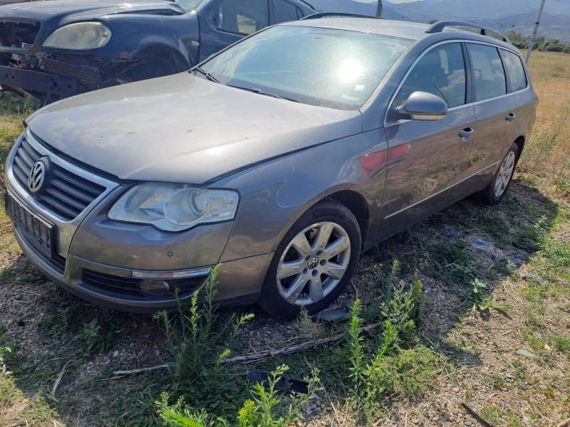 VW Passat 1.o 105k.c., снимка 2 - Автомобили и джипове - 51673898