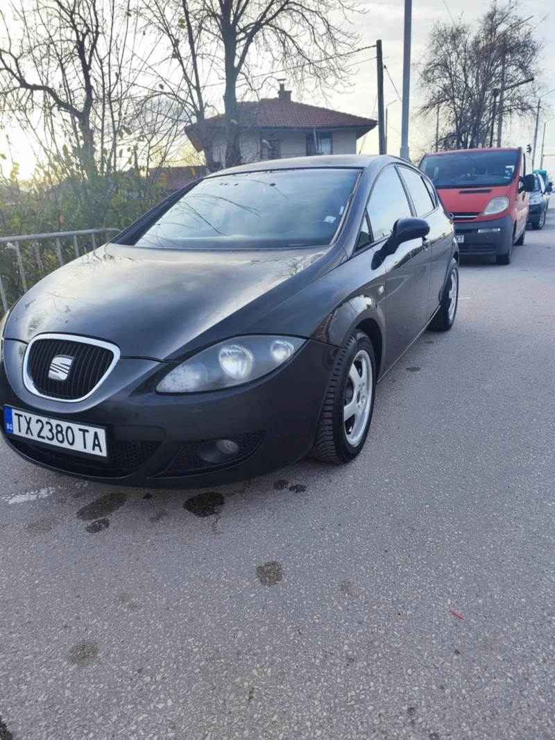 Seat Leon 2.0 TDI DSG, снимка 2 - Автомобили и джипове - 52655772