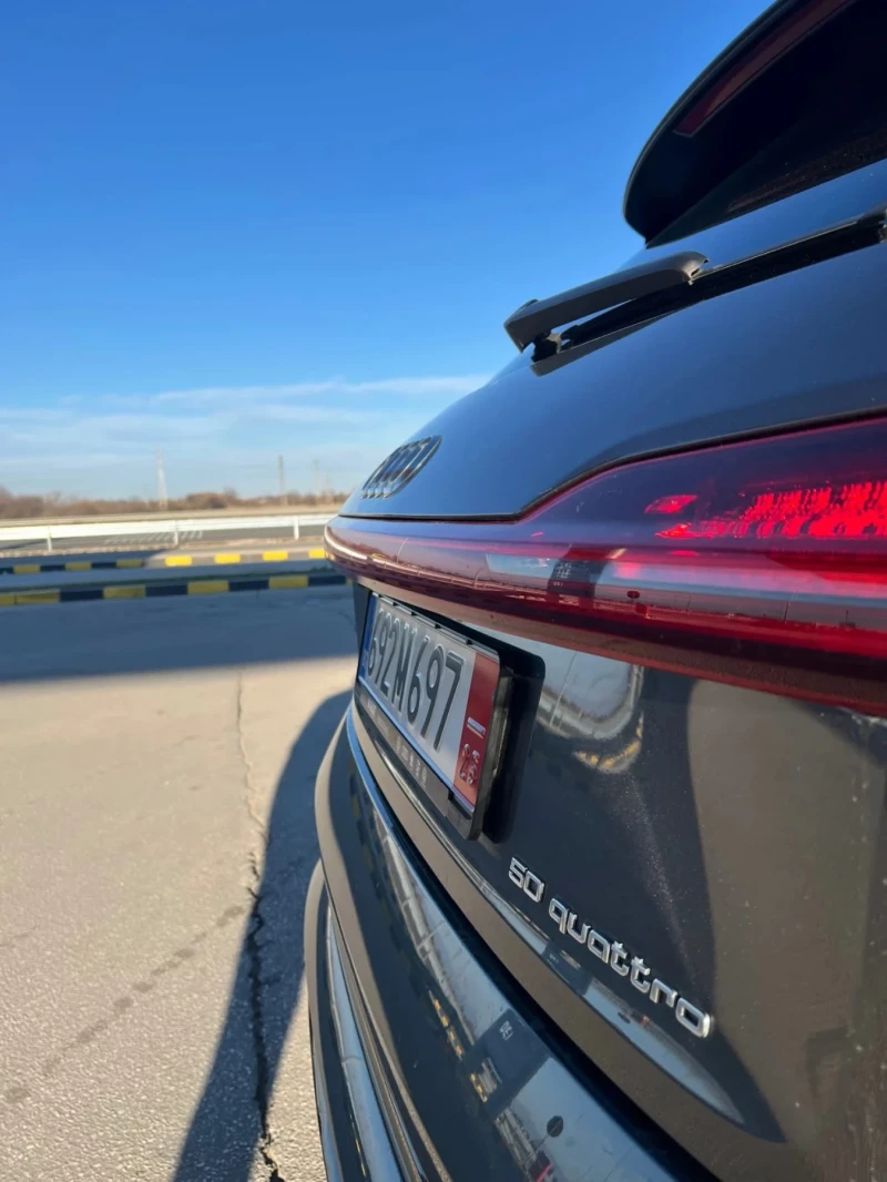 Audi E-Tron E-Tron 3x S-Line Qattro- Headup- , снимка 3 - Автомобили и джипове - 53153903