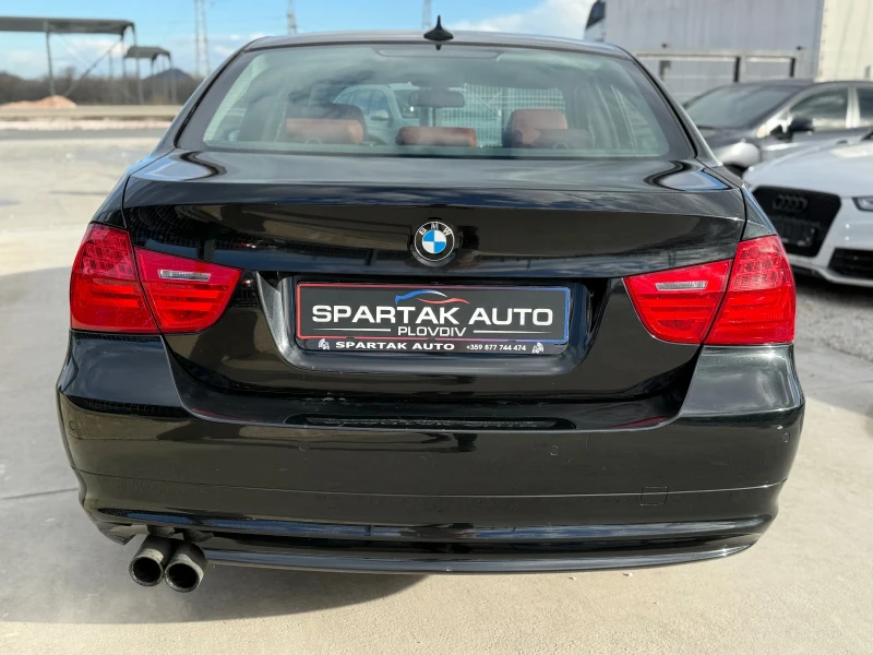 BMW 330 * 2011г* FACE* НАВИ* 220.000КМ* ТОП Състояние, снимка 5 - Автомобили и джипове - 53397348