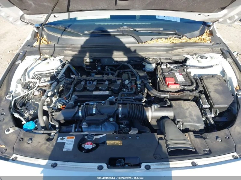 Honda Accord 1.5l Ex, снимка 10 - Автомобили и джипове - 53477783