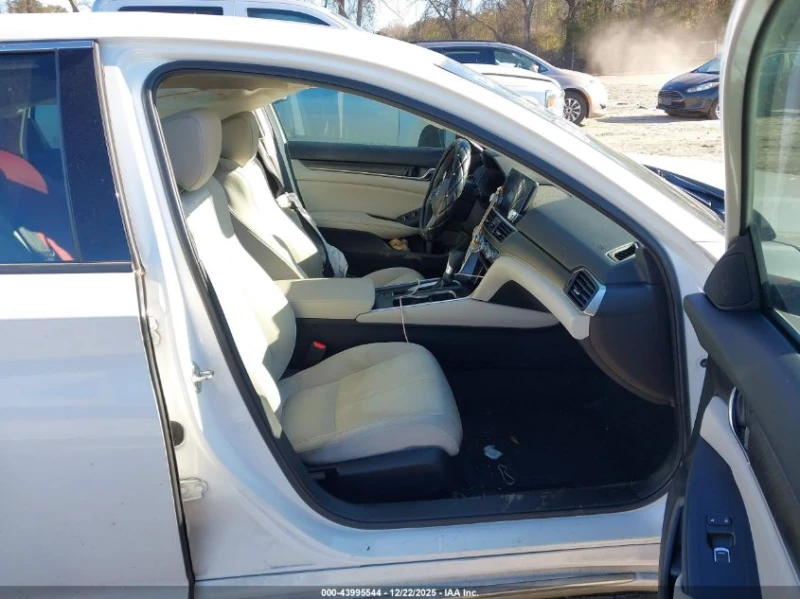 Honda Accord 1.5l Ex, снимка 5 - Автомобили и джипове - 53477783