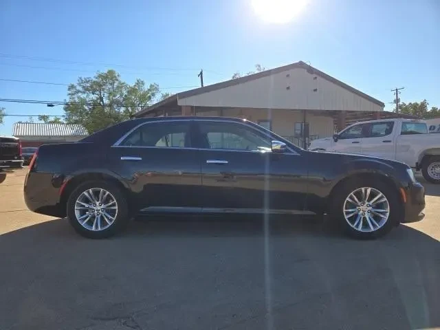 Chrysler 300c  - изображение 8