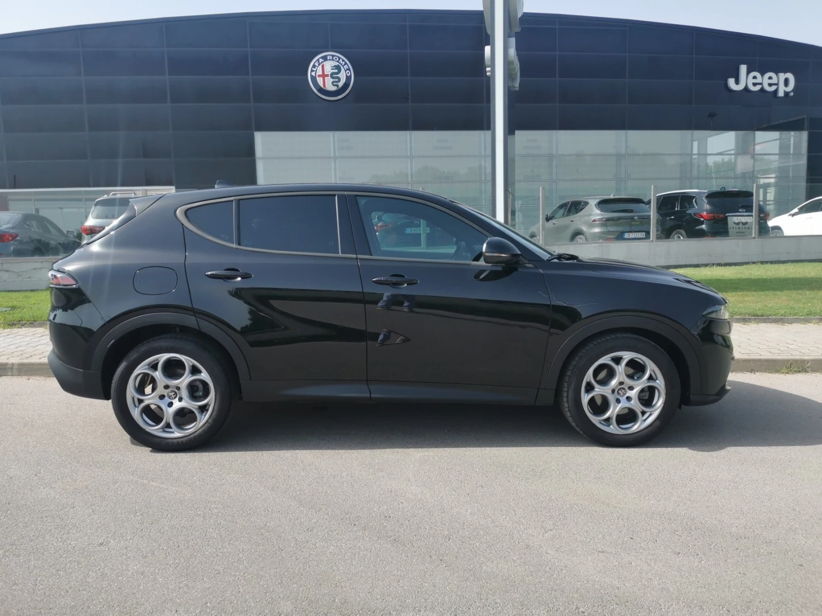 Alfa Romeo Tonale 1.5 MHEV SPRINT - изображение 4