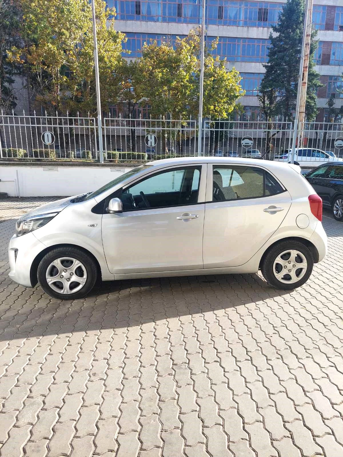 Kia Picanto 1.2 i - изображение 2