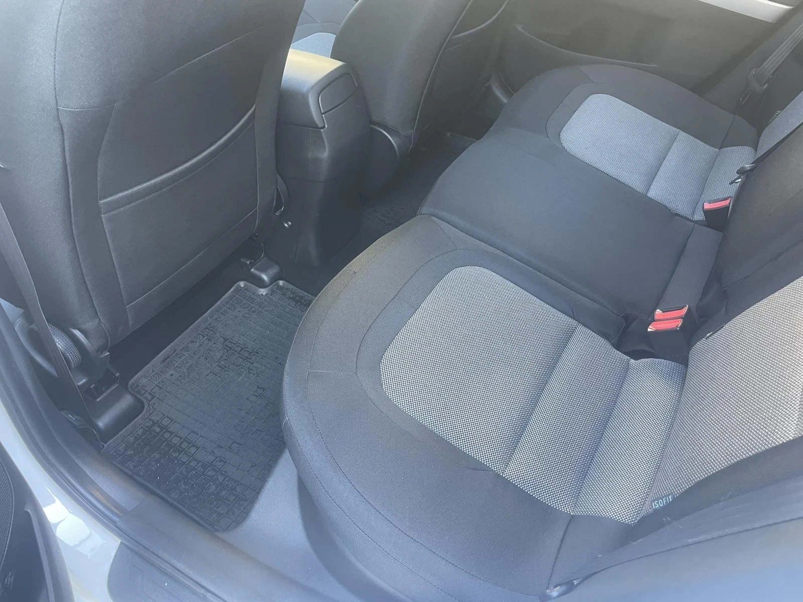 Kia Ceed | Mobile.bg � ����������� 11