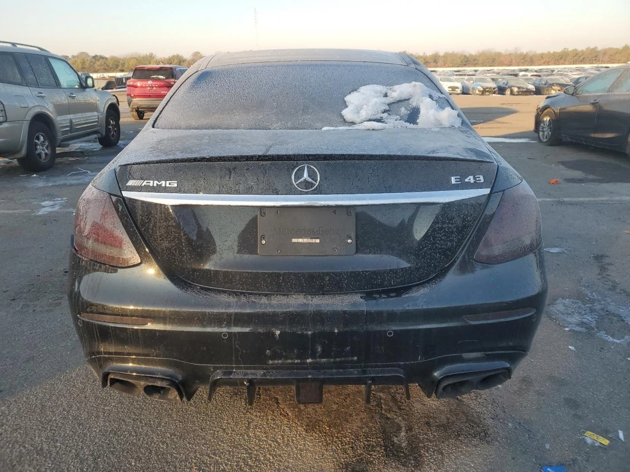 Mercedes-Benz E 43 AMG 4MATIC* ДИГИТАЛНО* ТАБЛO* BURMESTER* МАСАЖ* BRABUS - изображение 6