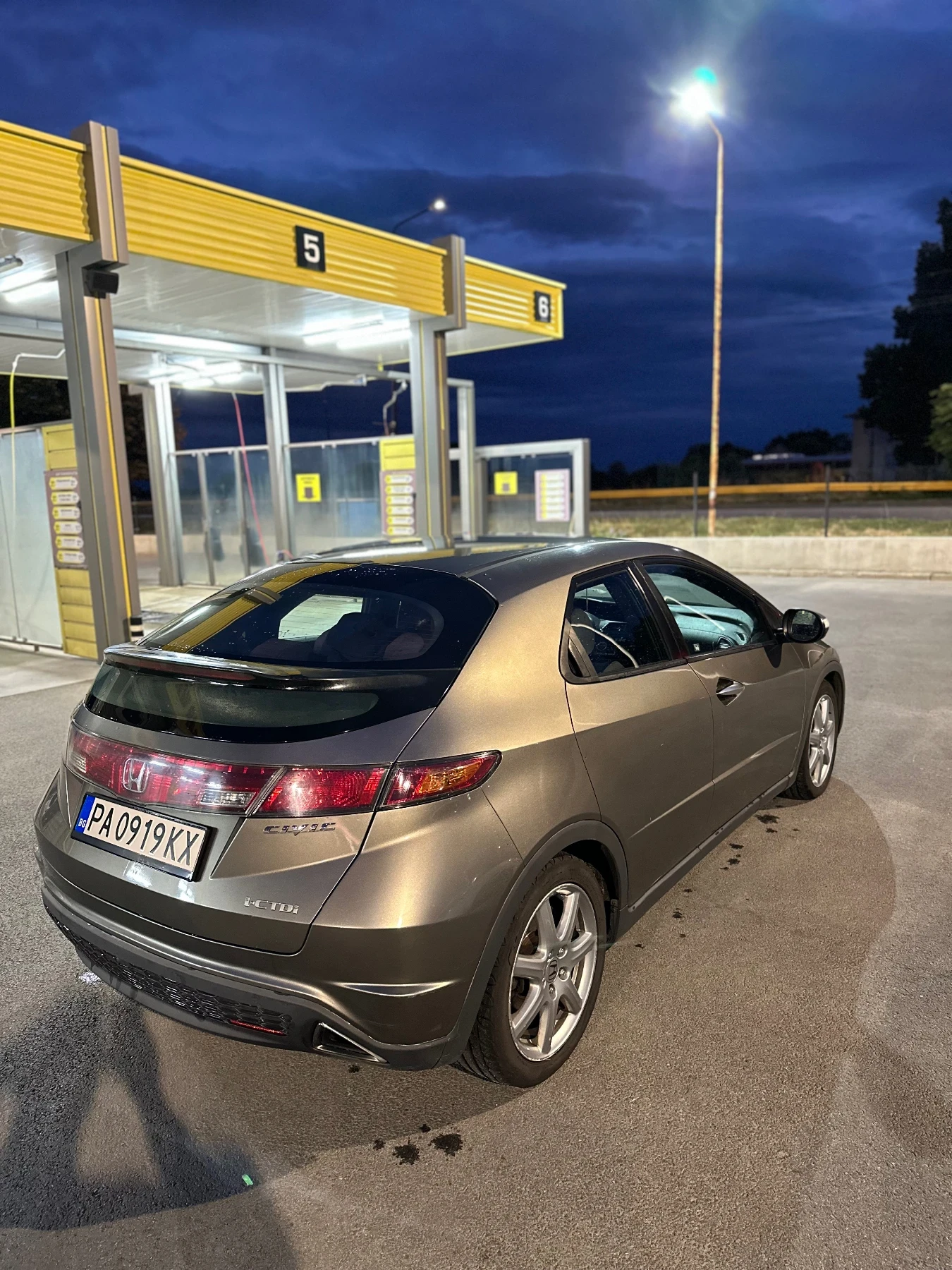 Honda Civic 2.2 CDTI - изображение 5