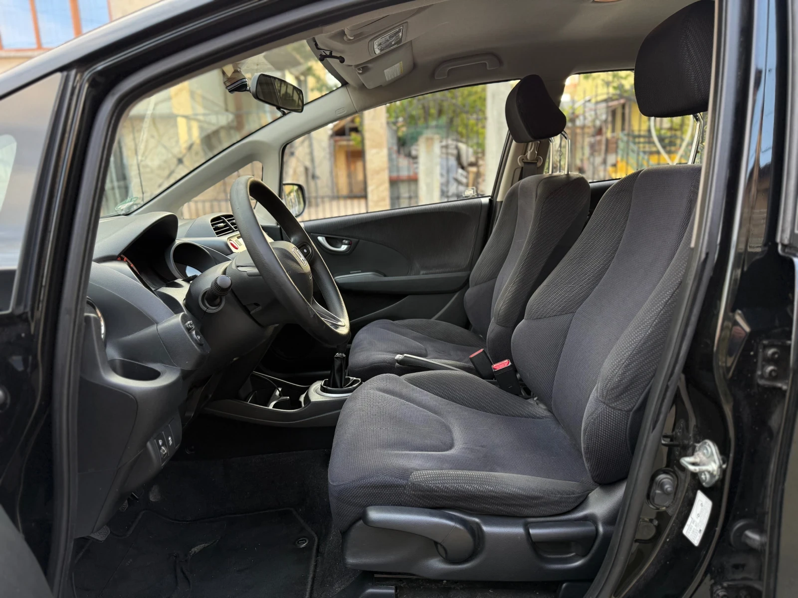 Honda Jazz 1.4i / Swiss / Comfort  - изображение 9