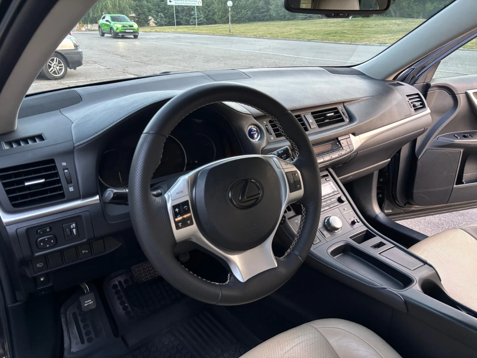 Lexus CT 200h  - изображение 10