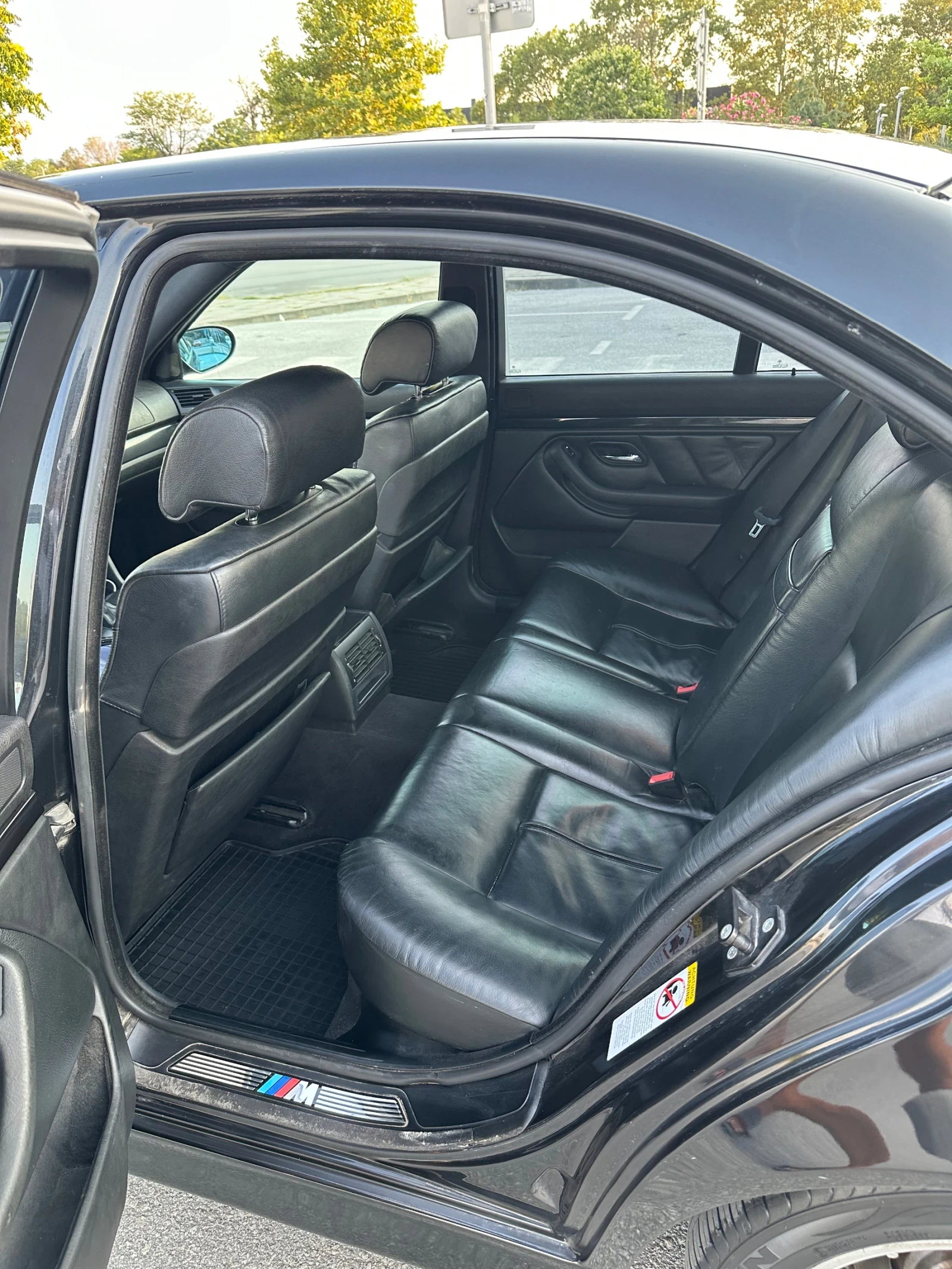 BMW 525 E39 - изображение 6