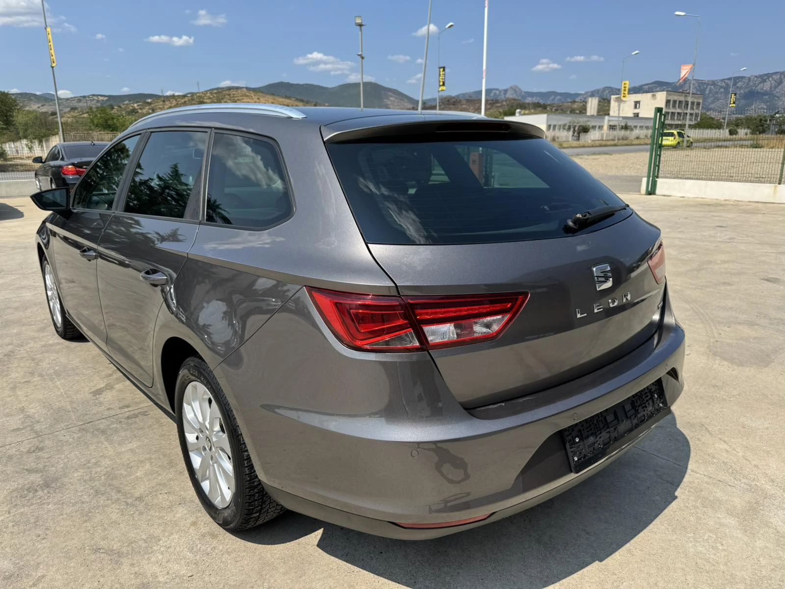 Seat Leon 110ps* 6ск* НАВИ* Facelift* Парктроник*  - изображение 3