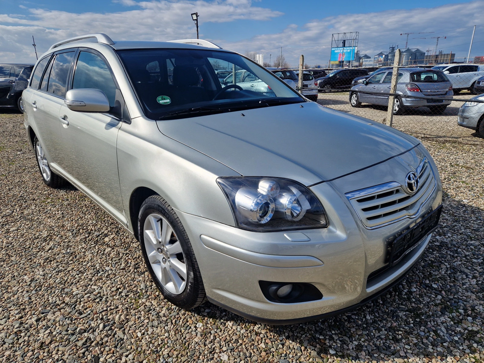 Toyota Avensis 1.8 i 129ch | Mobile.bg � ����������� 3