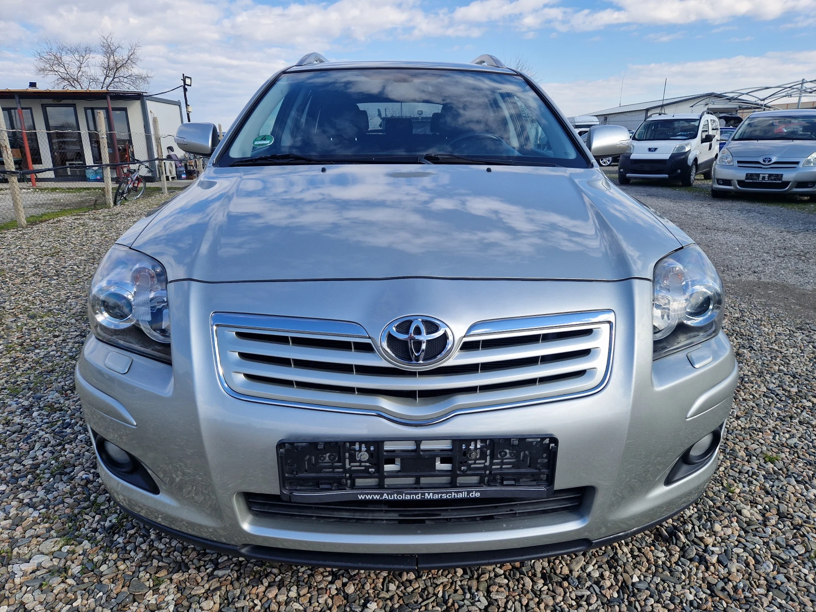 Toyota Avensis 1.8 i 129ch | Mobile.bg � ����������� 2