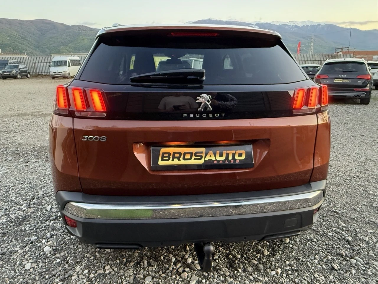 Peugeot 3008 1.5 HDI ALLURE , снимка 8 - Автомобили и джипове - 54128070