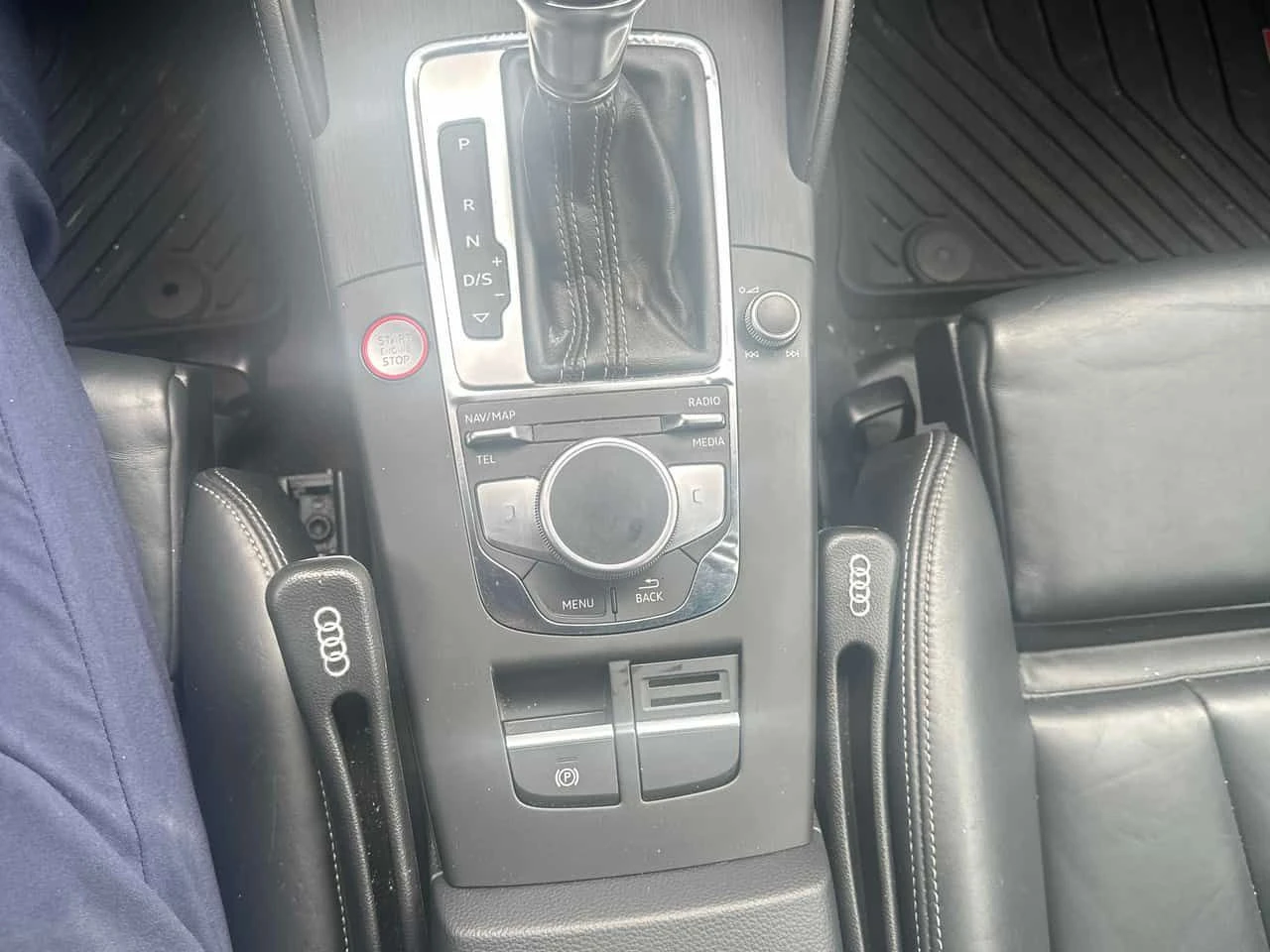 Audi S3 * Technik* ПАНОРАМА* ПОДГРЕВ* ГЛАВНО ПРЕДСТАВИТЕЛС, снимка 11 - Автомобили и джипове - 54169184