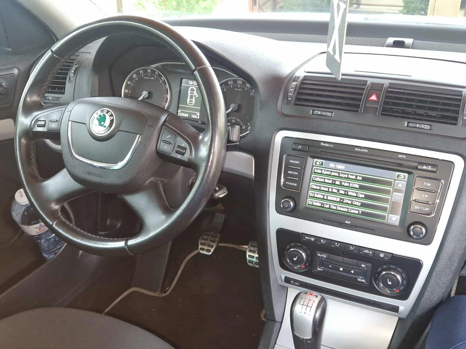 Skoda Octavia 2.0, снимка 8 - Автомобили и джипове - 54315272