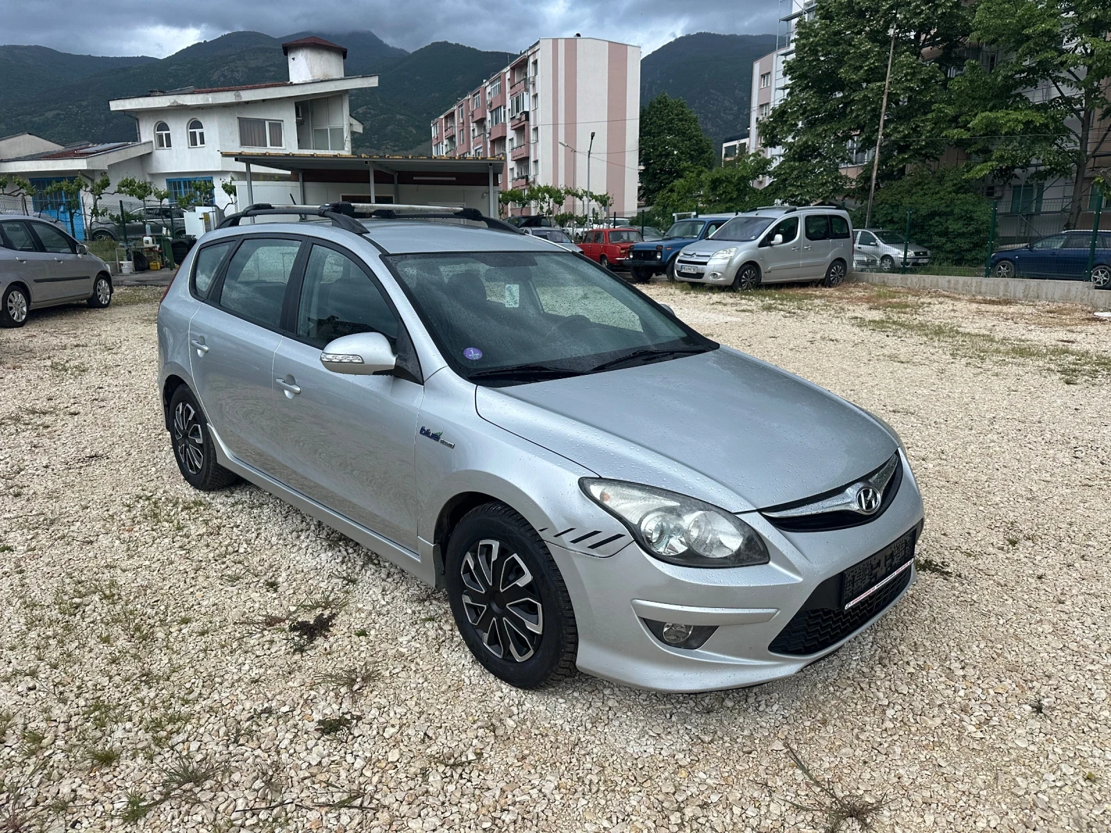 Hyundai I30 1.6/FACELIFT//EXECUTIVE//TOP, снимка 8 - Автомобили и джипове - 54576525