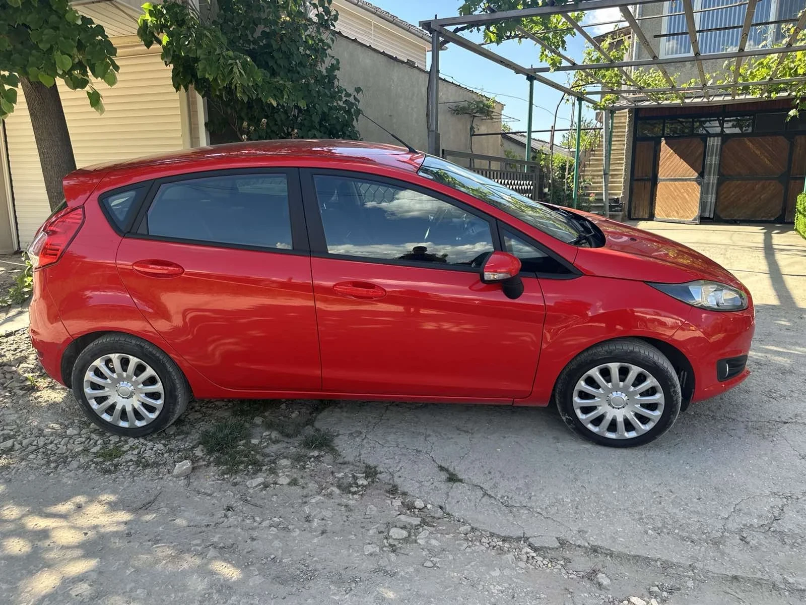 Ford Fiesta 1.0, снимка 5 - Автомобили и джипове - 54722457