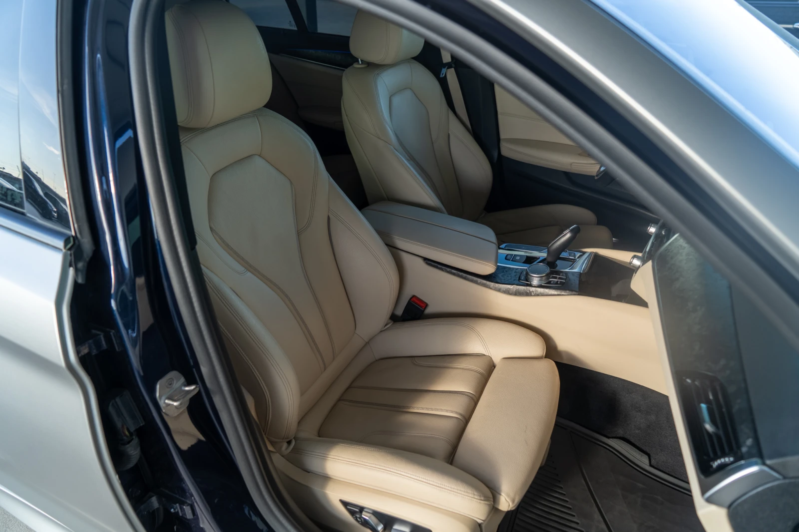 BMW 540 I = B58 = 2017 = SPORT LINE = ГАРАНЦИЯ = ЛИЗИНГ, снимка 7 - Автомобили и джипове - 54726355