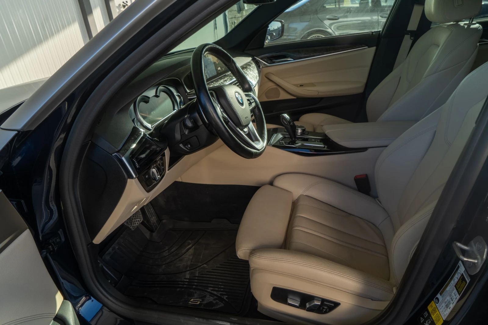 BMW 540 I = B58 = 2017 = SPORT LINE = ГАРАНЦИЯ = ЛИЗИНГ, снимка 11 - Автомобили и джипове - 54726355