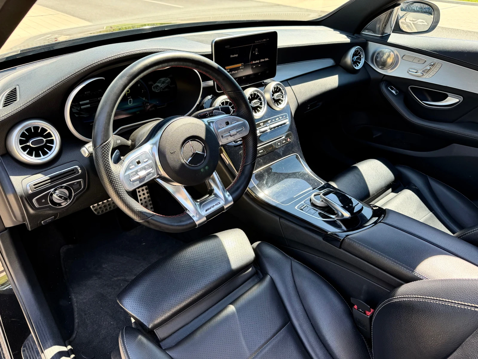 Mercedes-Benz C 250 AMG 4MATIC Burmester, снимка 11 - Автомобили и джипове - 54931039
