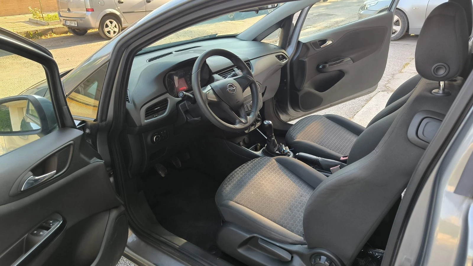 Opel Corsa 1.4I turbo GAZ, снимка 12 - Автомобили и джипове - 55075452