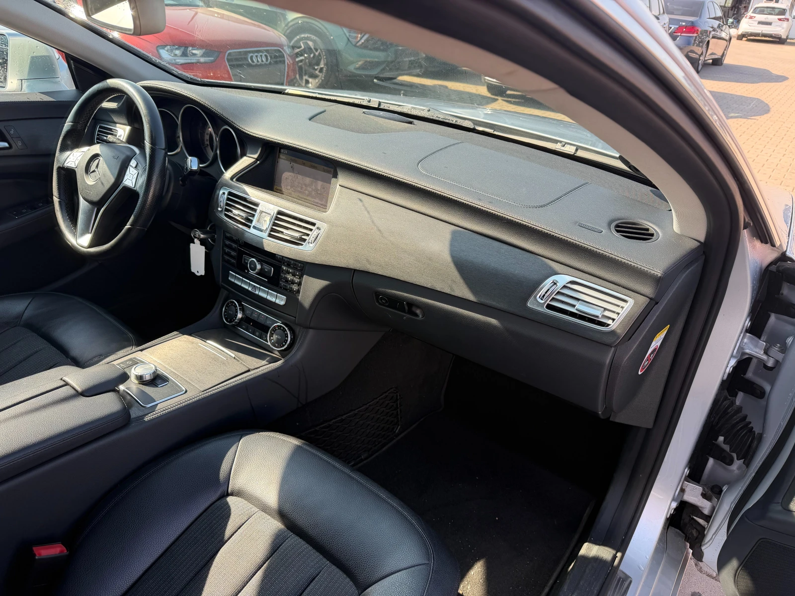 Mercedes-Benz CLS 350 CDI AVTOMAT/KOJA/NAVI EURO 5, снимка 11 - Автомобили и джипове - 55101213